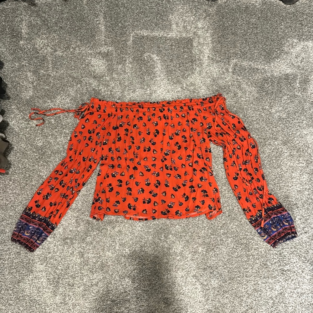 off the shoulder cropped top